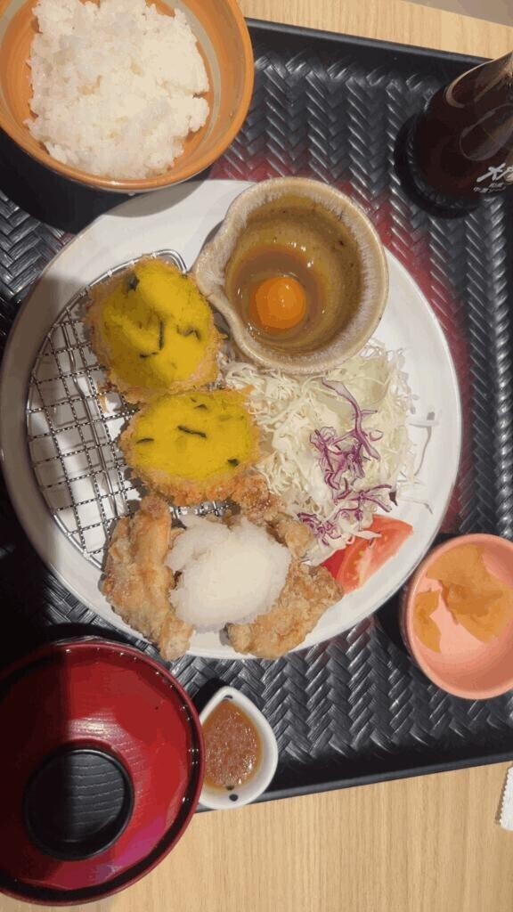 お昼ご飯は？