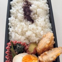 大量のちくわ天が