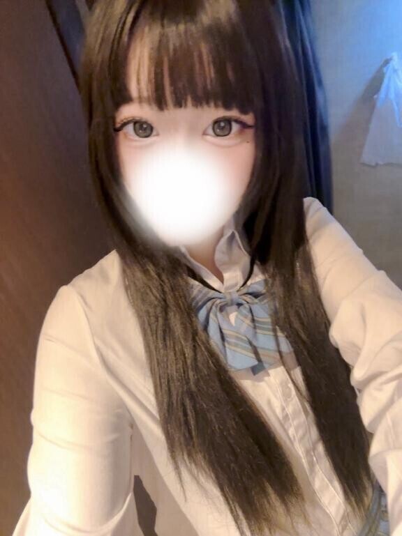 ち◯こに興味津々