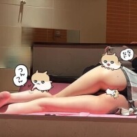 うしろから、？