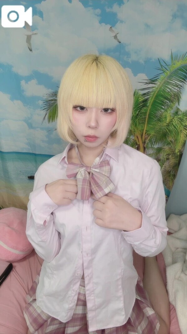 暑い日こそぎゅーってくっつこ？🌻