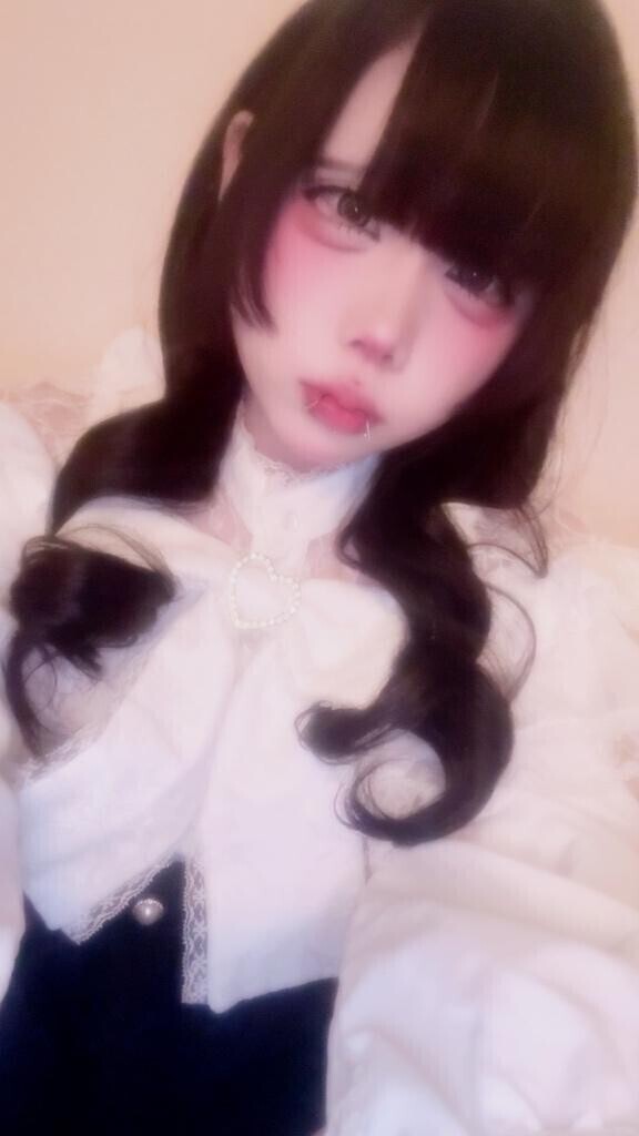 ? 甘いご奉仕の誘惑 ?