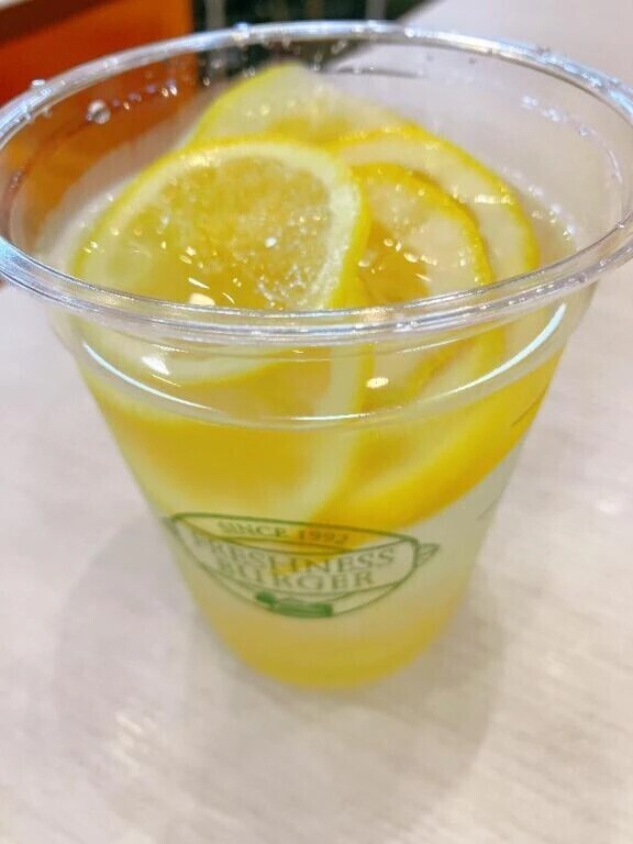 酒々〇アウトレットパークで遊んでます🍀