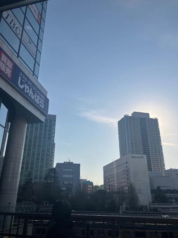 津田〇駅へお散歩です♡♡