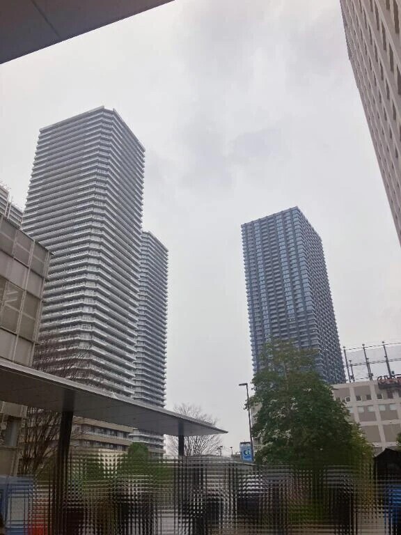 タワマンだらけのところに🩵