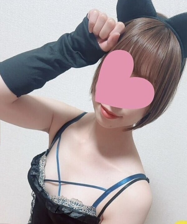 𓂃 𝕙𝕒𝕡𝕡𝕪  𝕙𝕒𝕝𝕝𝕠𝕨𝕖𝕖𝕟‪ 𓂃