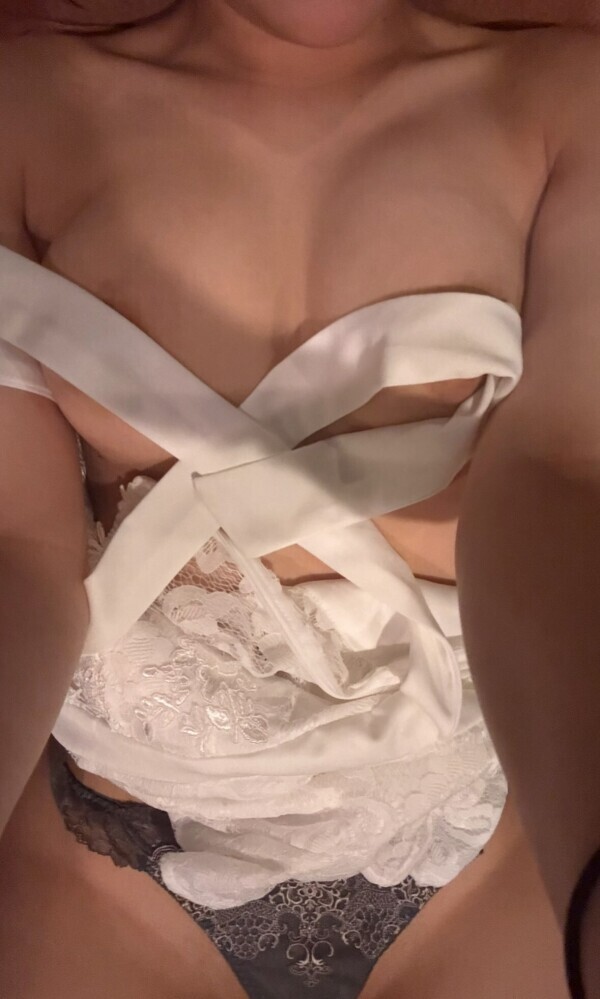 見えちゃいそう、、