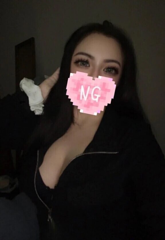 チャック下ろしてみる❓😝 ❤️
