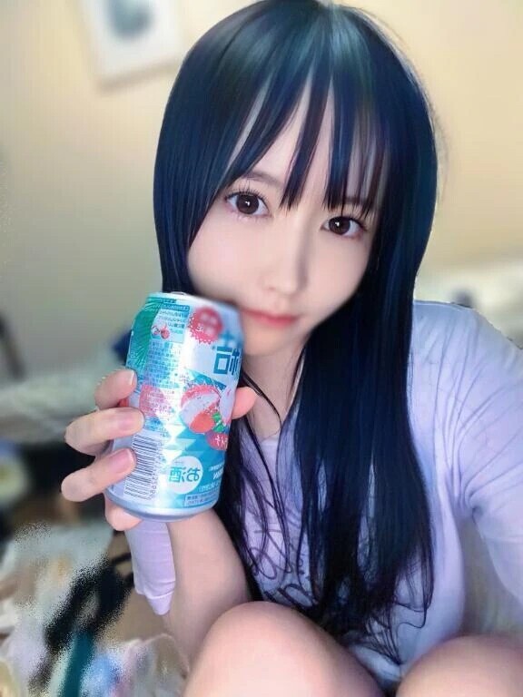お酒飲める系女子すき？♡﻿