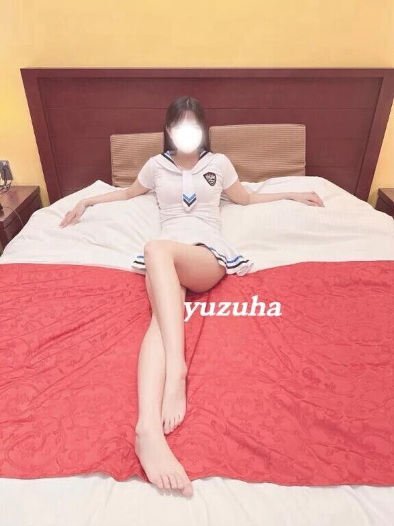 👣
