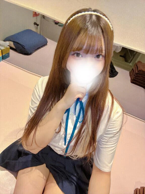 エロいこと好きならOK👌🏻 ̖́-‬