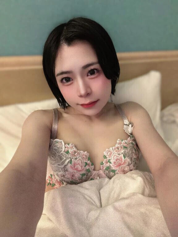 エロを呼ぶほくろ