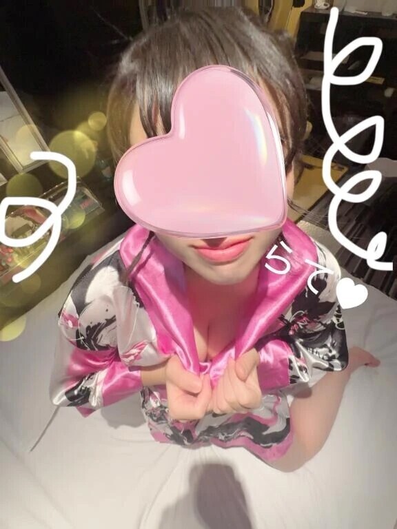 今日ありがとう♥明日9:30-13:30でいるよ°ʚ🎀ɞ°.