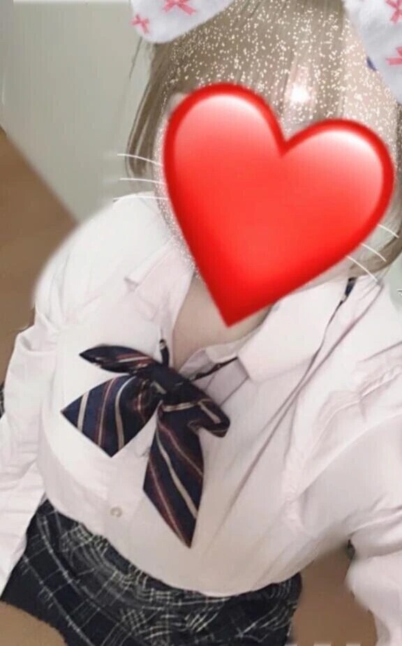 イラマ　喉奥　カモーン😇