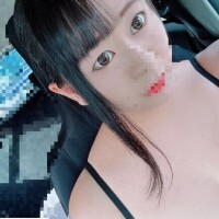 前髪を切ったお姉さん