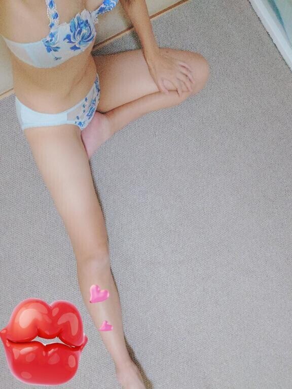 銀杏の実踏んだ(；´∀｀)