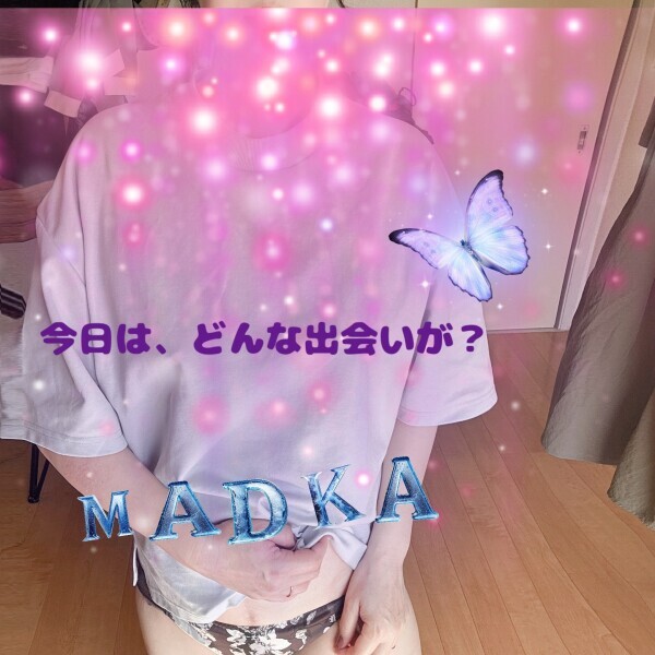 本日19時より ご予約よろしくお願いします🥰