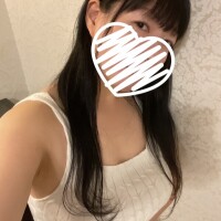 おっぱいを腕に乗せる