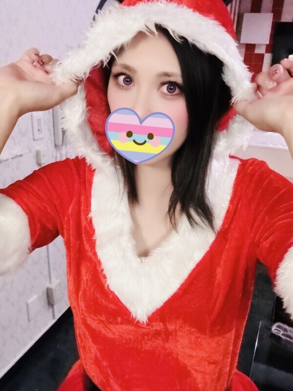 新しいサンタさんのお洋服🎅