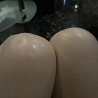 寒いのでお出かけの際は上着を羽織って来てね