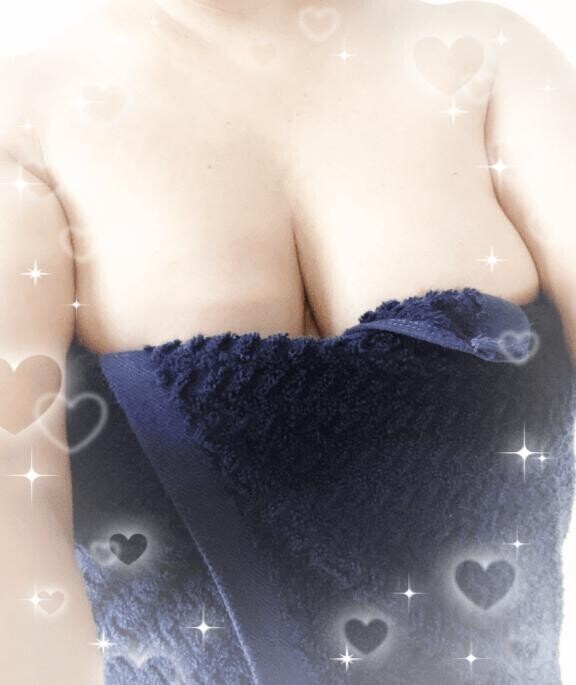 明日は出勤♡