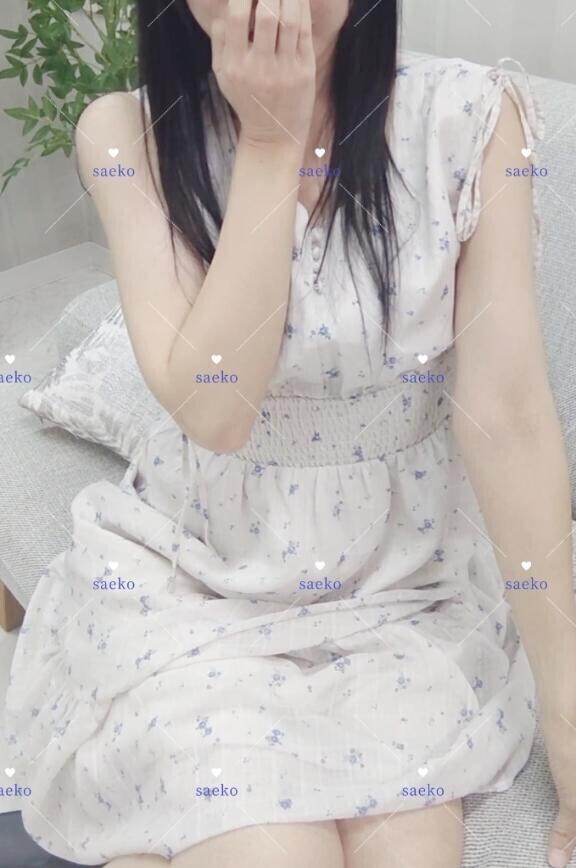 ‎10:00〜22:00出勤します‎