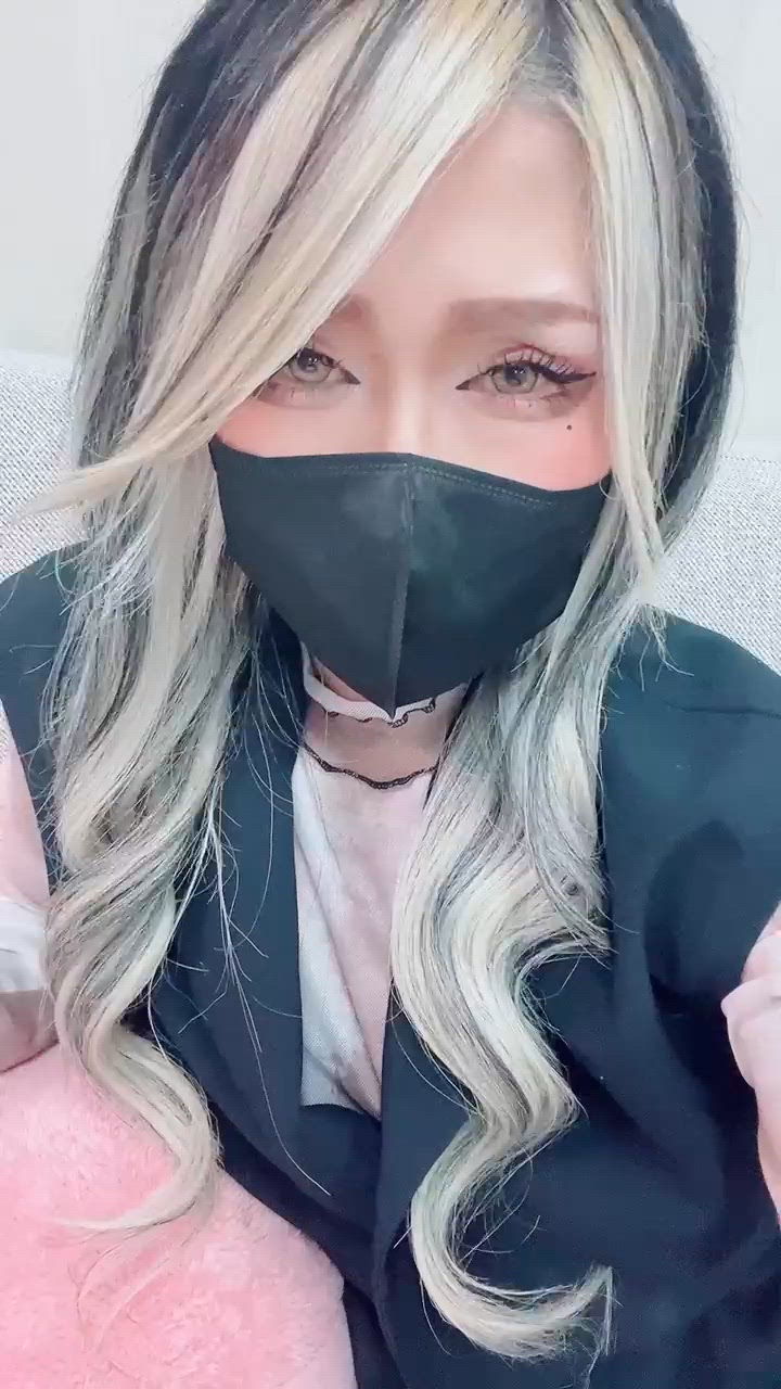 (´ฅω•ฅ｀)///