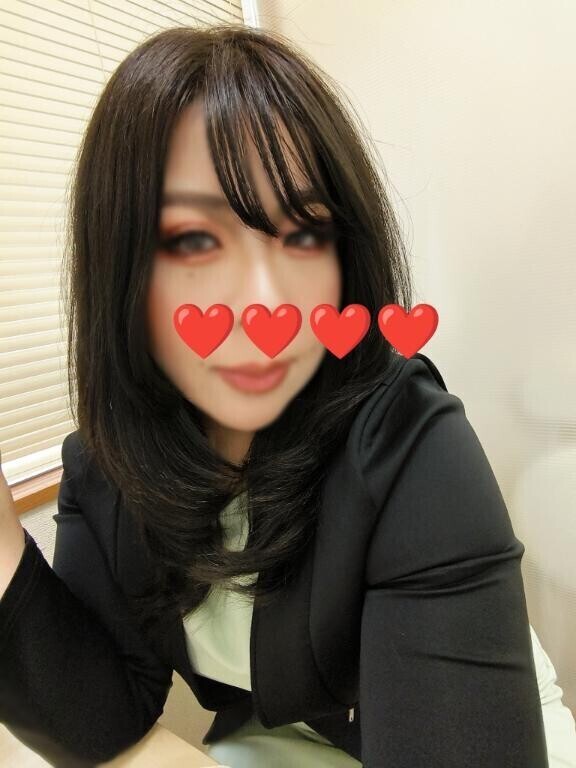 一妻多夫。