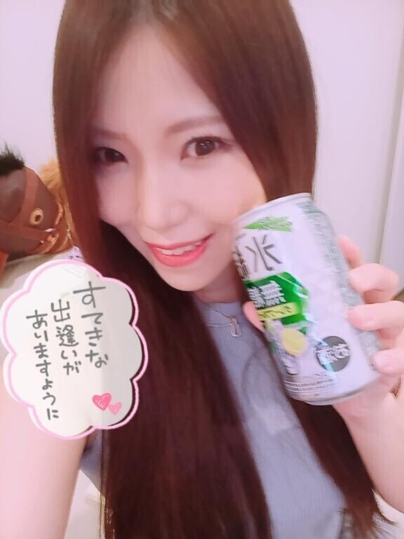 出勤してます∠(　˙-˙ )／