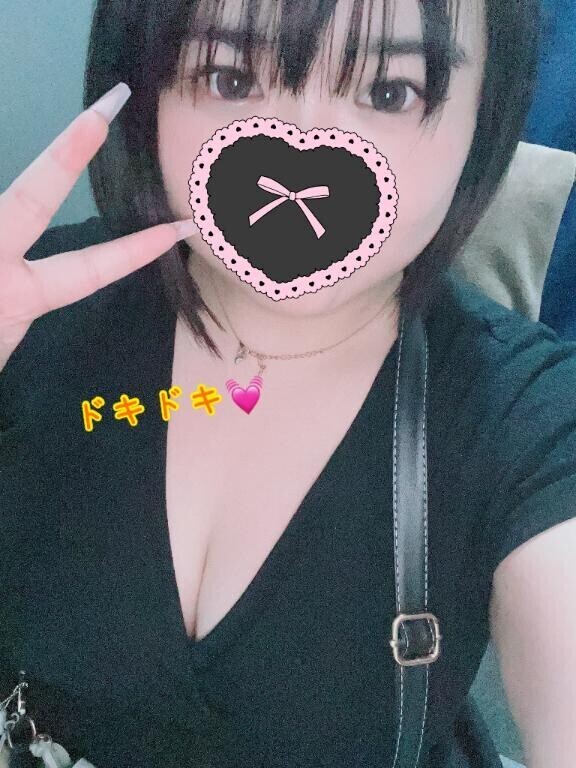 こんにちは！ももです！います！