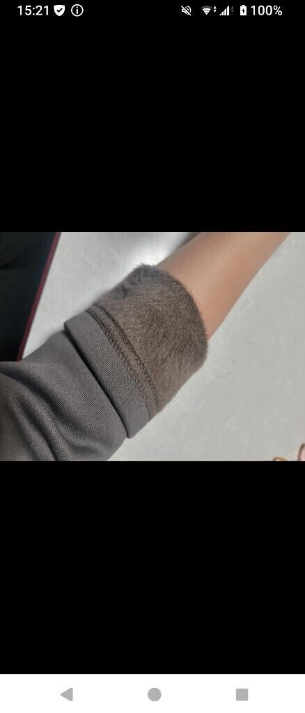 今日はスーパーへ