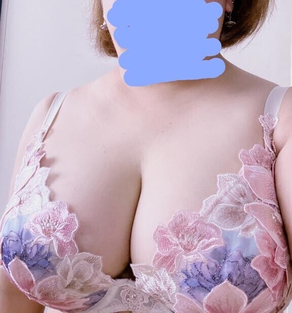 おっぱいで