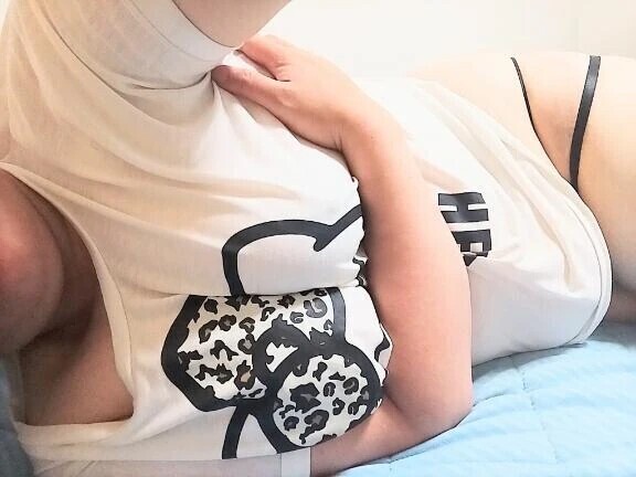 最近の寝方がエロい🤭