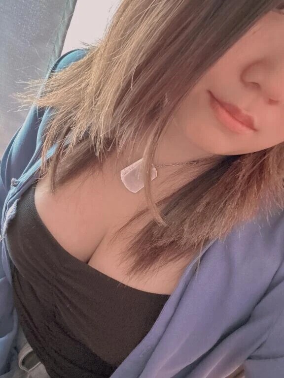 \(ᯅ̈ )/‬