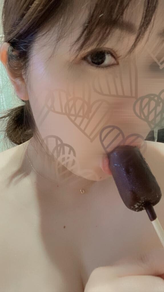 お家でも咥えるの？♡