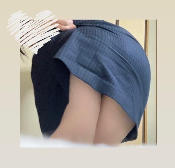スカートめくってみる？
