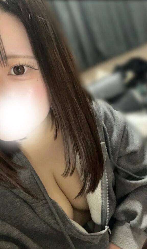 ひとときの彼女になります🥺