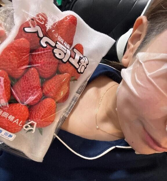 ツーブロと苺。