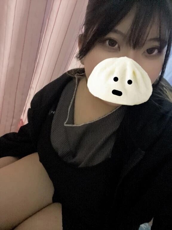 ﾑﾁﾑﾁ(ﾉ)*´꒳`*(ヾ)