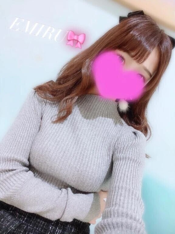 隣空いてるの🎀
