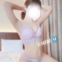白いものが好き…🦋