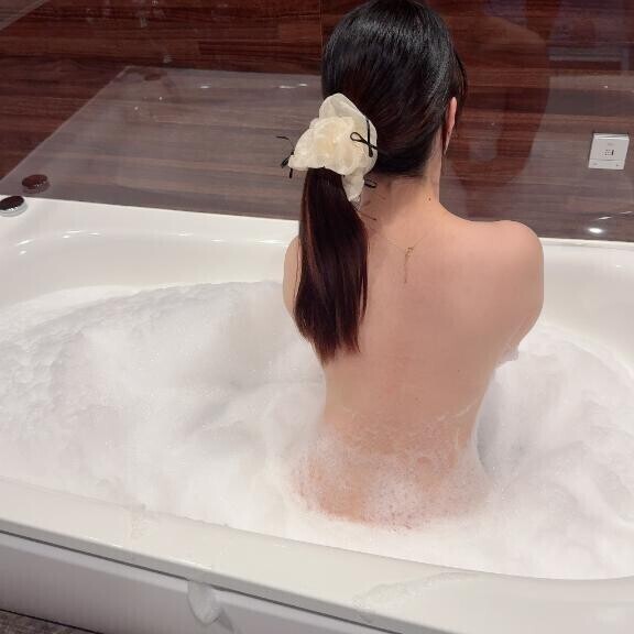 お風呂にする？それとも私？