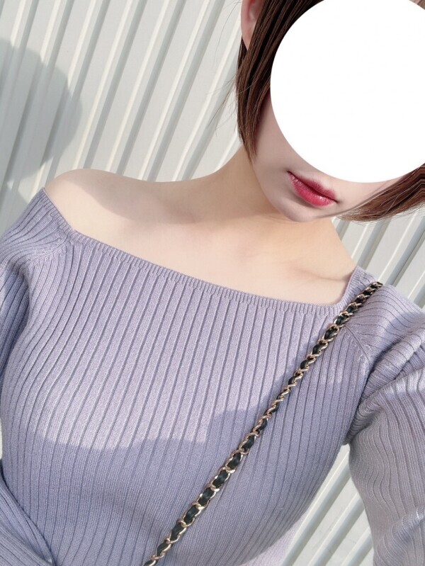 🤍肩出しってえっちじゃない？🤍