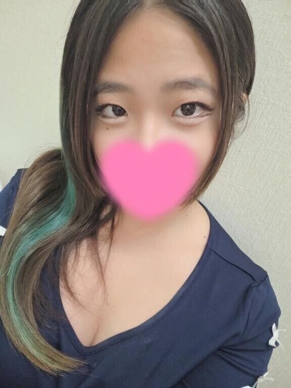 (*´༥`*)