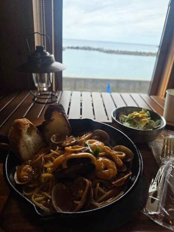 本日12-22時で出勤です✨