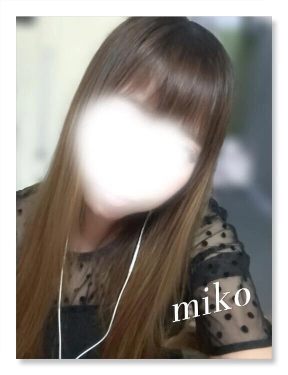 💗こんばんわ💗夜中に……お久しぶり✨