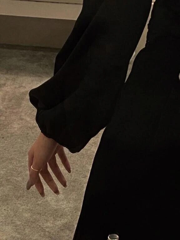いきなり長袖。