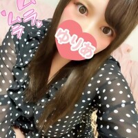 ゆりあ
