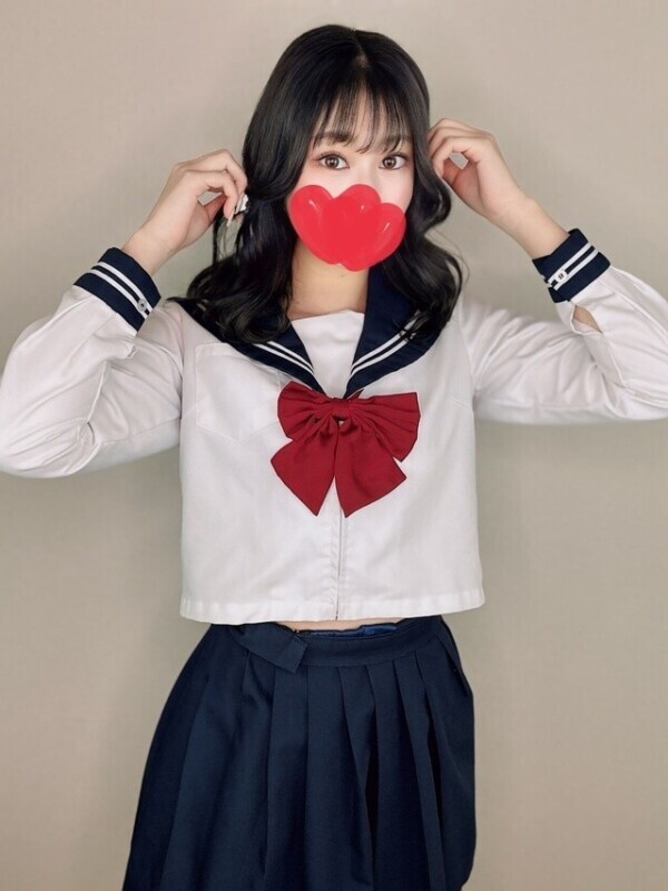 手繋いだだけで...♡