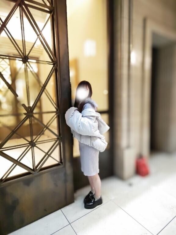 初めまして(=・ω・）ノ